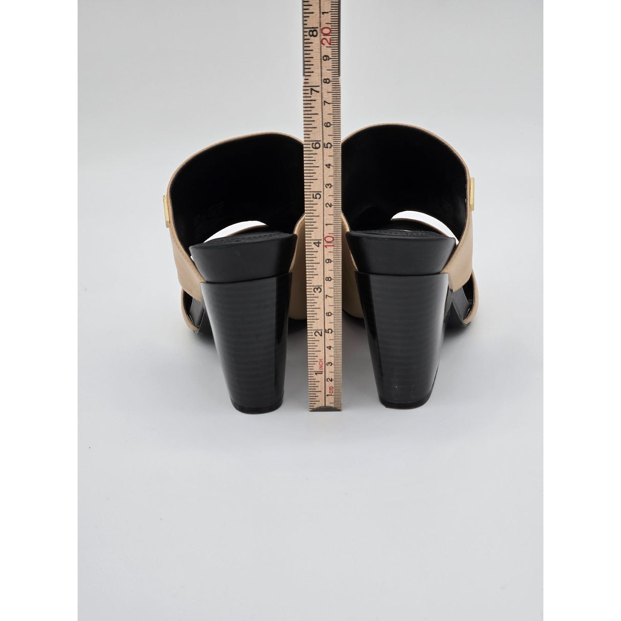 Calvin Klein Womens Wiley Cervo in Sandstorm Open Toe Block Heel Mules