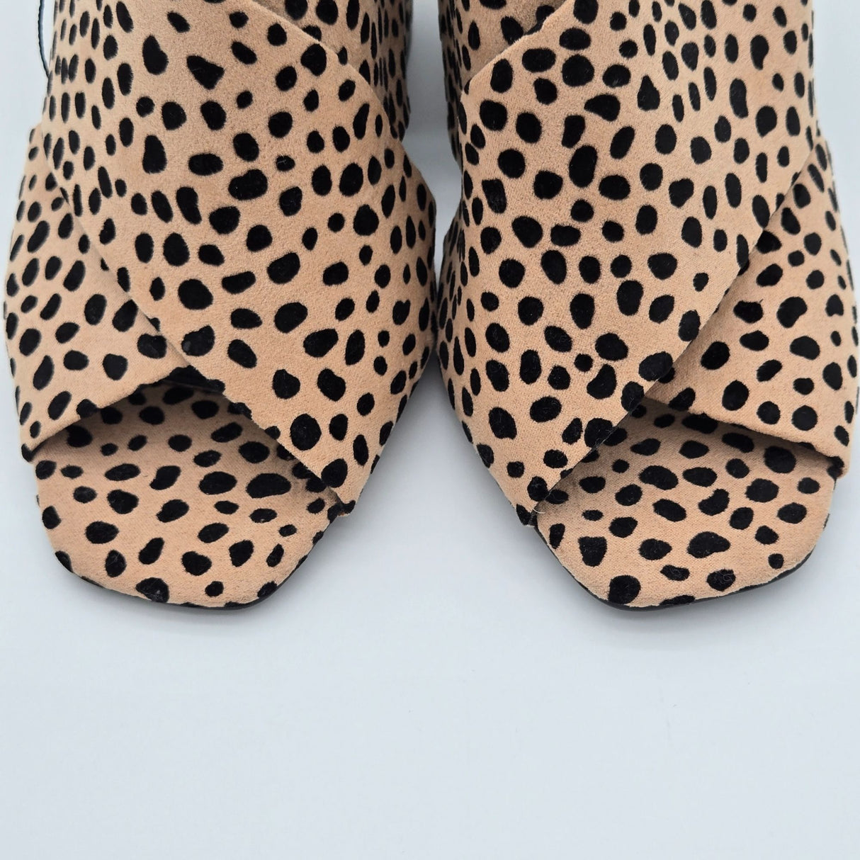 Leopard Print Open-Toe Block Heel Mule Sandals Women's Size 9 By Qupid