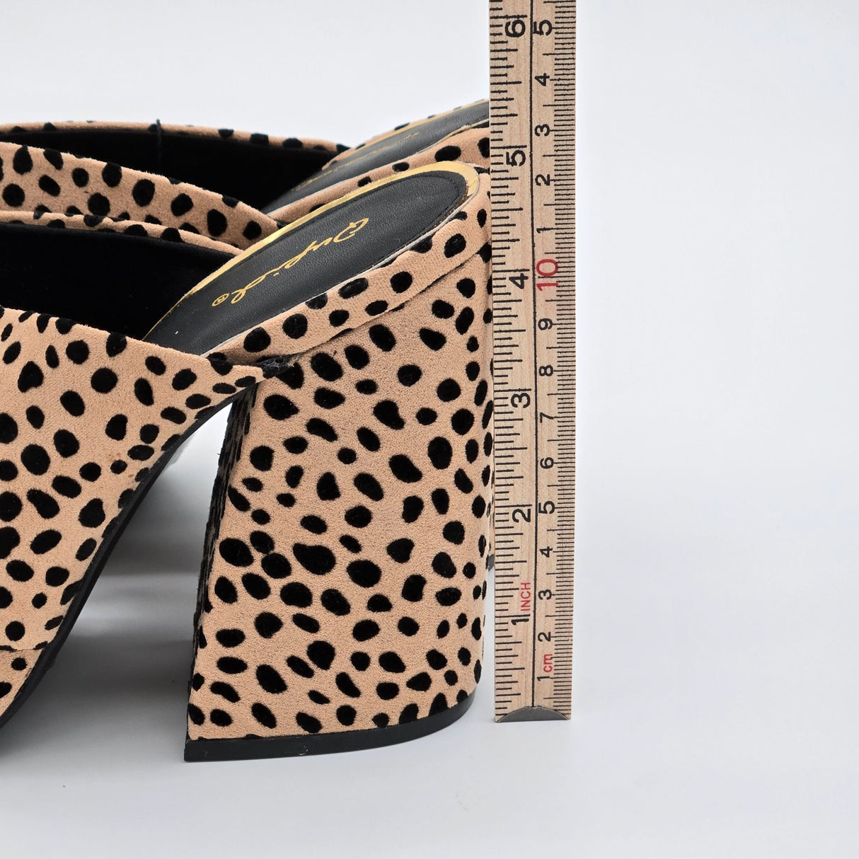 Leopard Print Open-Toe Block Heel Mule Sandals Women's Size 9 By Qupid