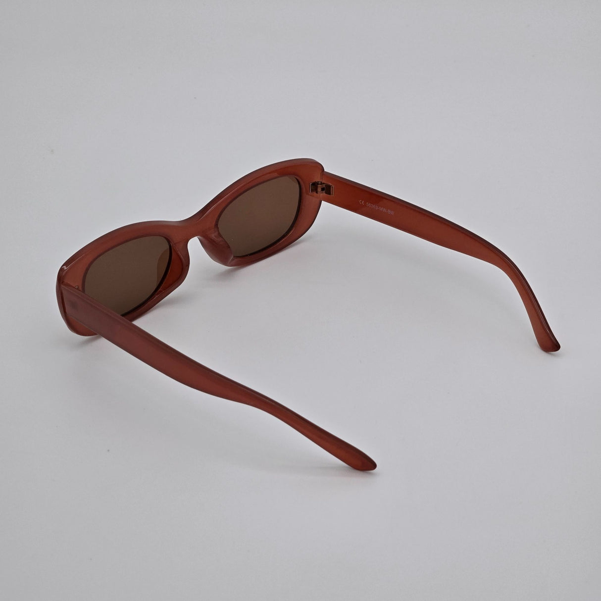 Retro Oval Sunglasses With Brown Tinted Lenses & Rose-Print Pouch