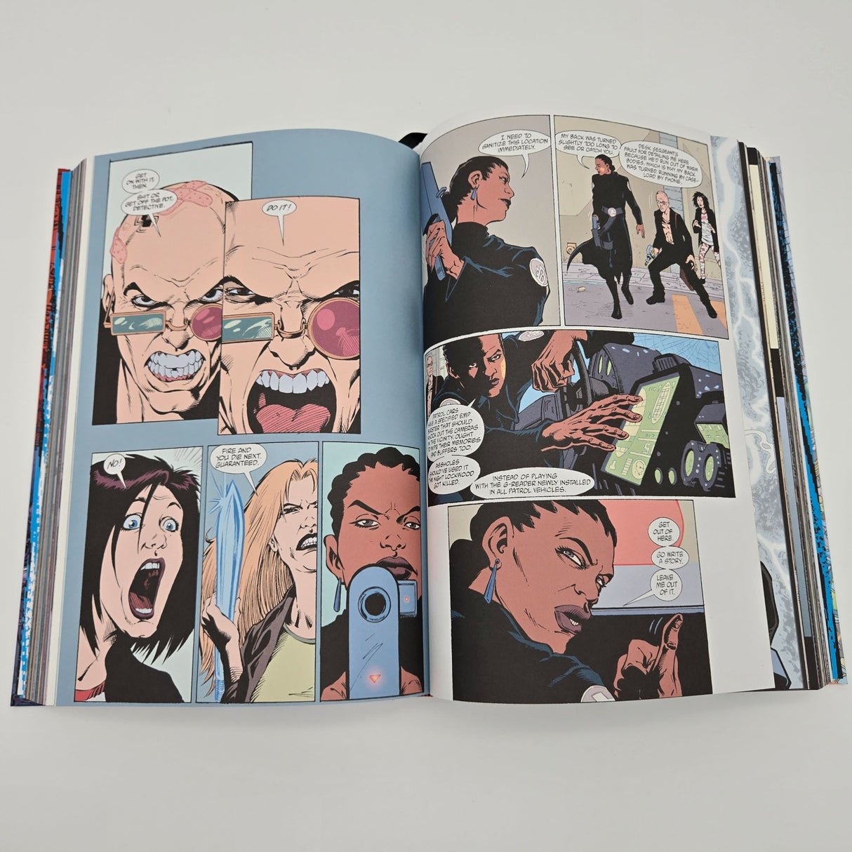 Absolute Transmetropolitan Vol. 2 Hardcover By Warren Ellis & Darick Robertson