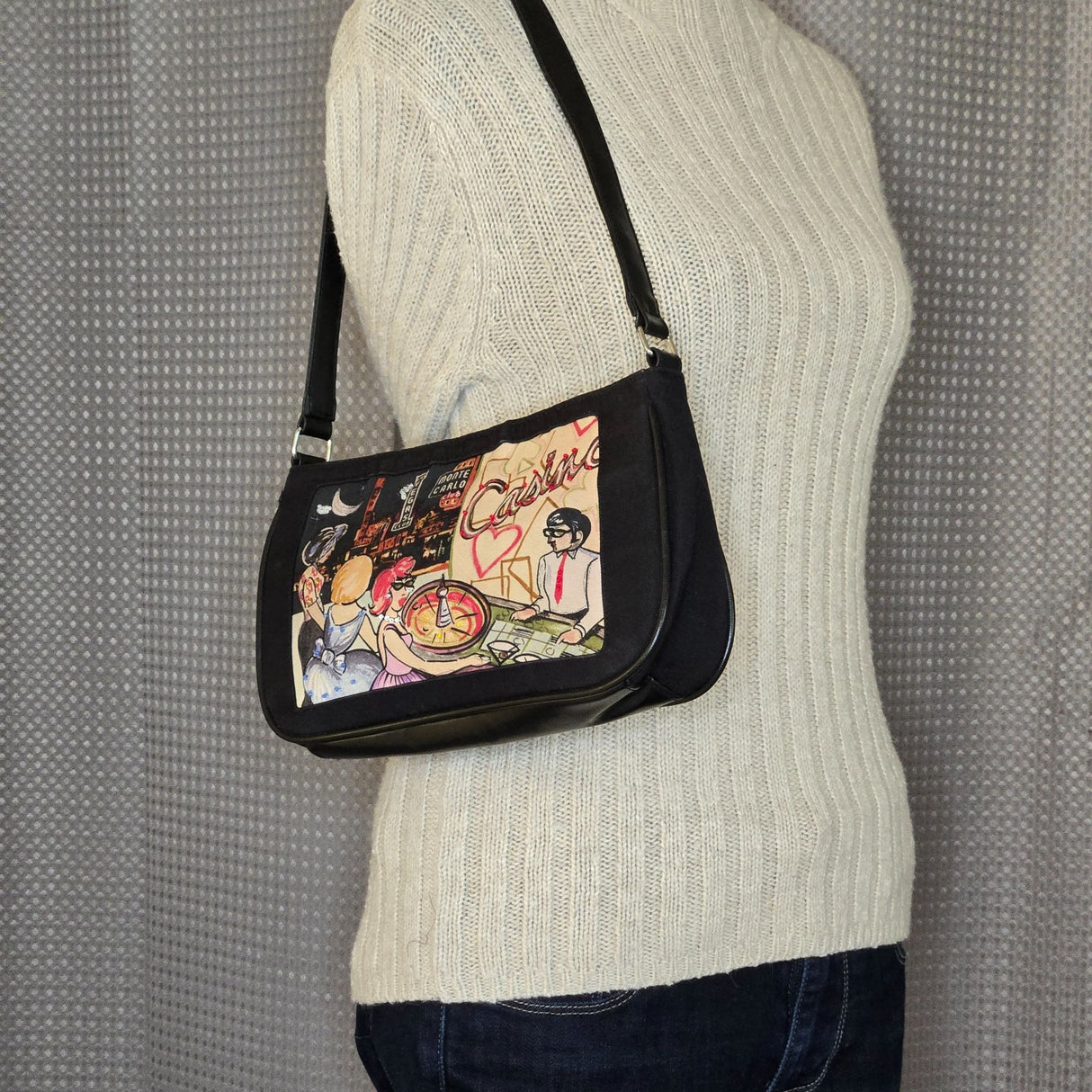 Retro Casino-Themed Black Handbag With Zipper Closure