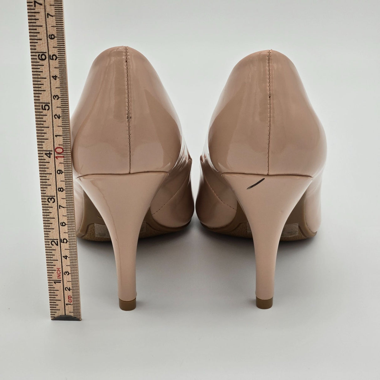 Fergalicious By Fergie Nude Patent Leather High Heels With Floral Print Lining Size 6.5 Womens Shoes