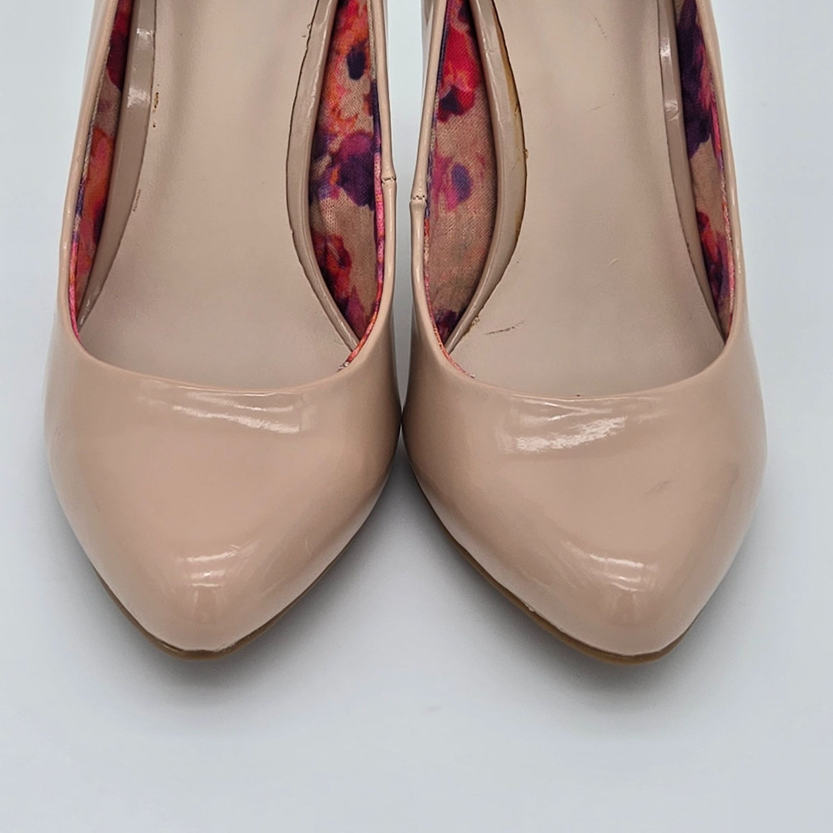 Fergalicious By Fergie Nude Patent Leather High Heels With Floral Print Lining Size 6.5 Womens Shoes