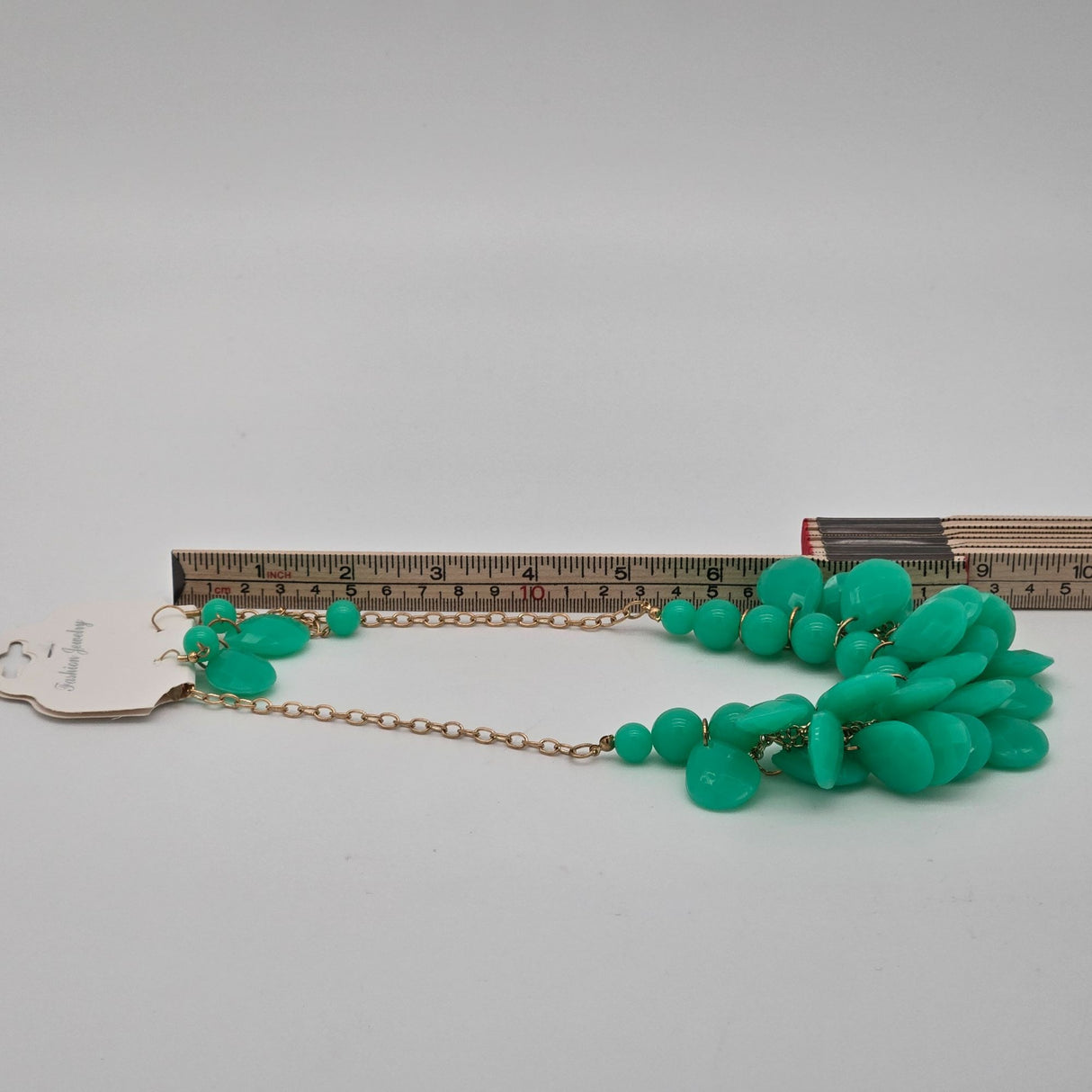 Green Teardrop Bib Necklace & Matching Earrings Set Gold Chain Fashion Jewelry Statement Piece