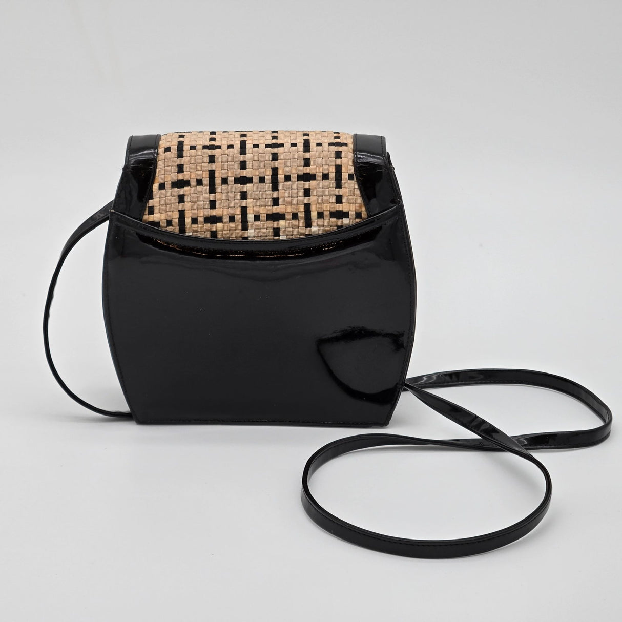 Vintage Frenchy California Black Patent Leather & Woven Straw Crossbody Bag