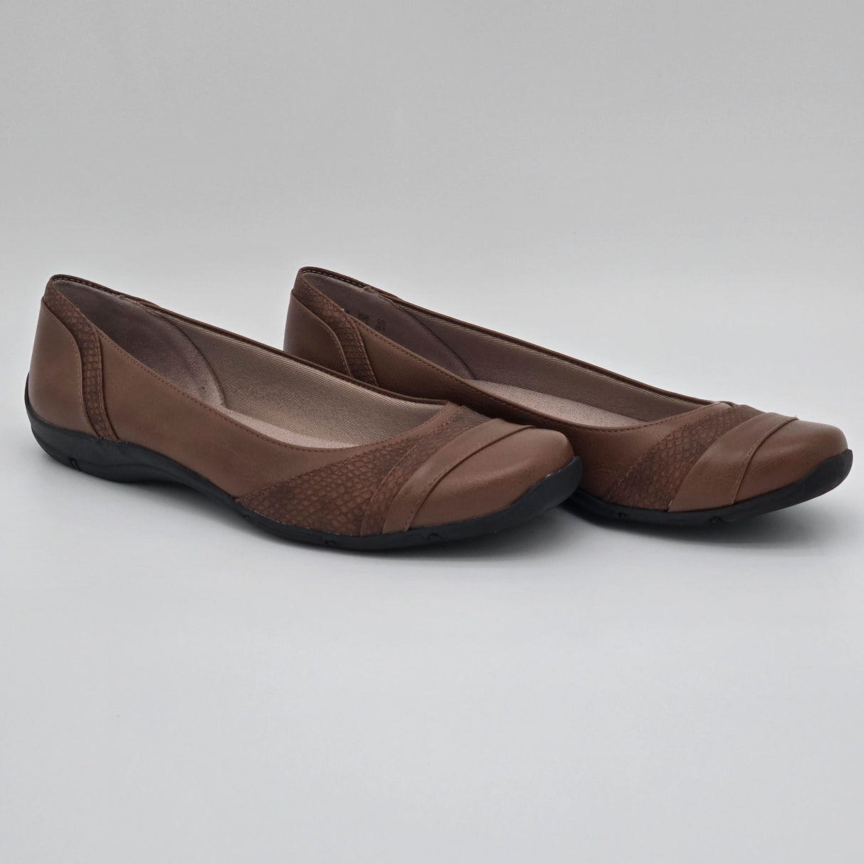 LifeStride Womens Dig Brown Ballet Flats Soft System Comfort Shoes Size 9.5M
