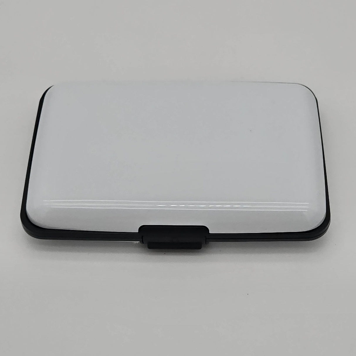 White RFID Blocking Cardholder Wallet With Accordion Slots & Snap Closure